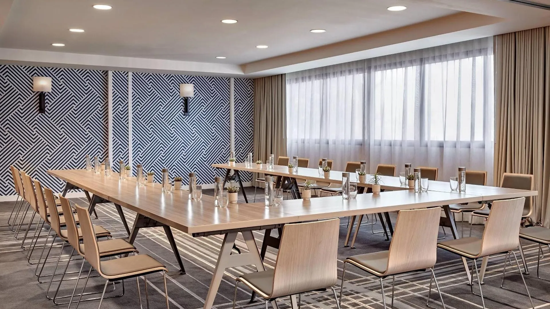 Hotel Westdrift Manhattan Beach, Autograph Collection