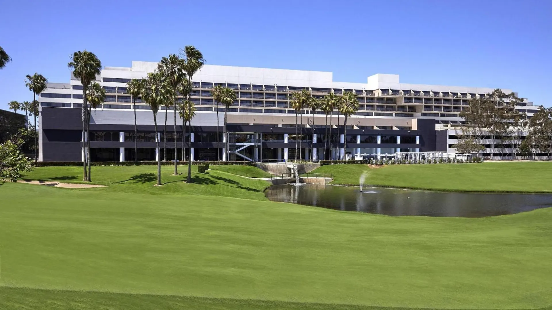 Westdrift Manhattan Beach, Autograph Collection 4*,